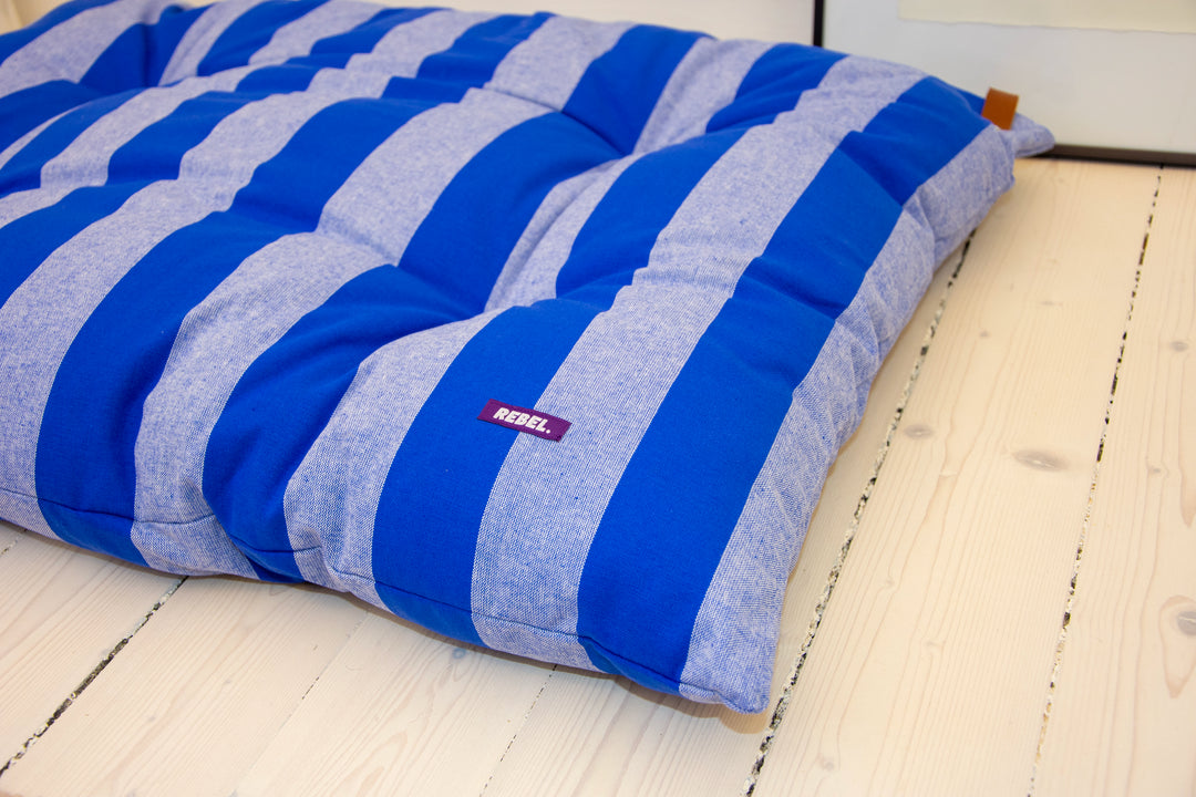 Striped Cotton Dog Bed - The Harbor